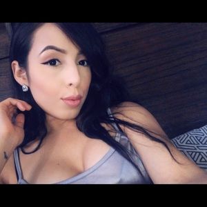 Meet your Posher, Jenifer